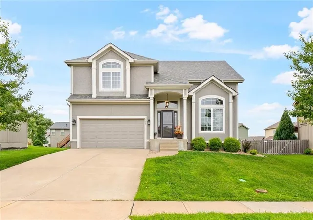 1st image of 126 N Pecan St, Gardner, KS 66030 | MLS# 2627846