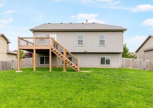 26th image of 126 N Pecan St, Gardner, KS 66030 | MLS# 2627846