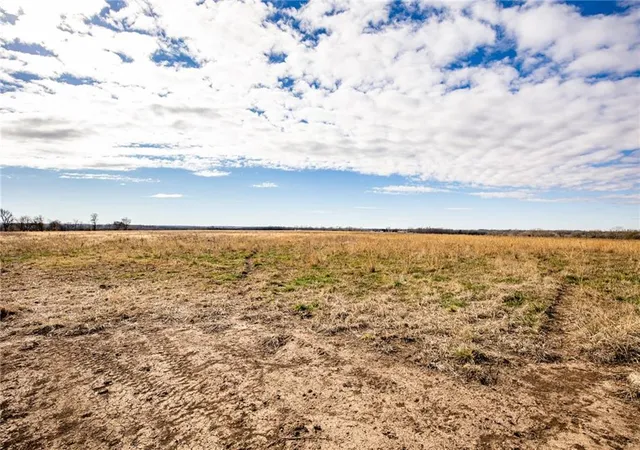 Homes for sale in Mapleton, KS | 00000 Zinc Rd, Mapleton, KS 66754 | MLS# 2627854