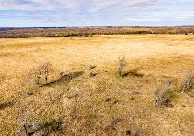 Homes for sale in Mapleton, KS | 00000 Zinc Rd, Mapleton, KS 66754 | MLS# 2627854