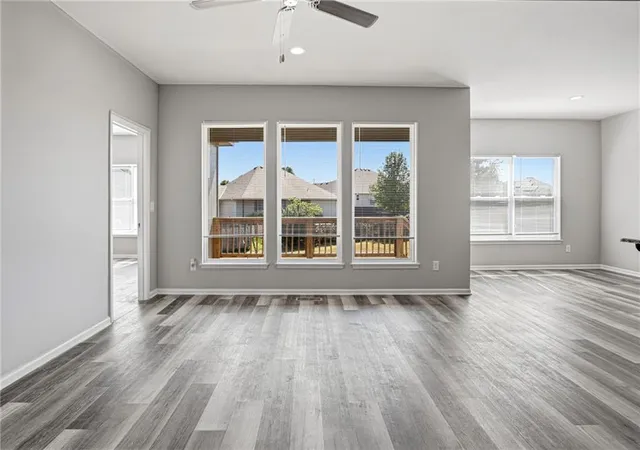 Photo 3 of Sale Pending at 21806 Massa Cir, Peculiar, MO 64078 | MLS# 2627869 | Listing updated on 2026-10-13