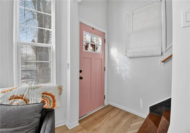 3rd image of 838 Sandusky Ave, Kansas City, KS 66101 | MLS# 2627885