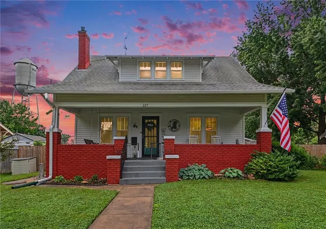 Homes for sale in Burlington, KS | 117 Juniatta St, Burlington, KS 66839 | MLS# 2627895