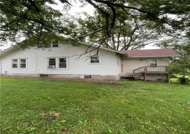 41st image of 114 E Lincoln St, Maryville, MO 64468 | MLS# 2627905