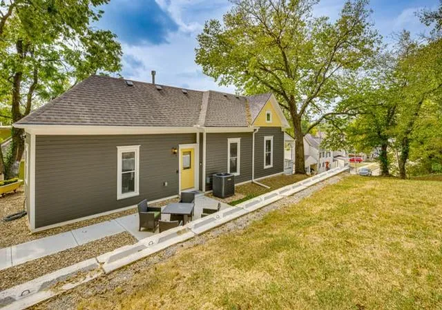Homes for sale in Excelsior Springs, MO | 436 E Broadway Ave, Excelsior Springs, MO 64024 | MLS# 2627906