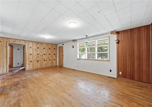 5th image of 2514 S Hawthorne Ave, Independence, MO 64052 | MLS# 2627908