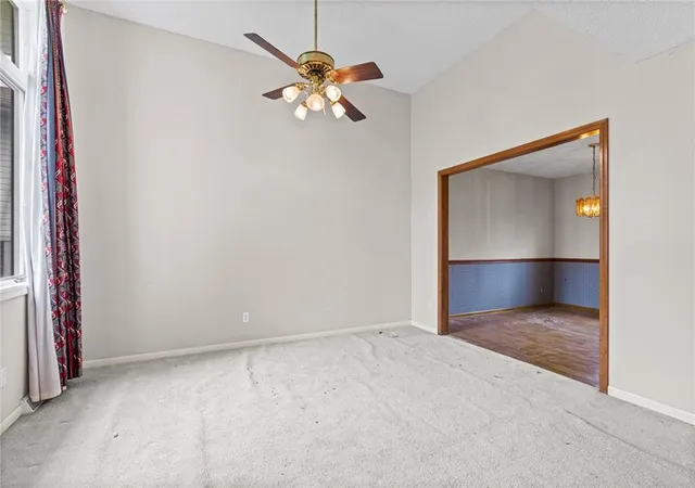 Homes for sale in Kansas City, MO | 505 87Th Ter, Kansas City, MO 64155 | MLS# 2627917