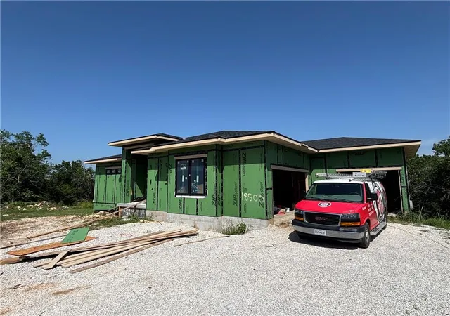 5th image of 18500 Floyd St, Stilwell, KS 66085 | MLS# 2627947