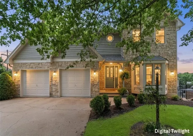 2nd image of 4509 Cedar Ridge Ct, Lawrence, KS 66049 | MLS# 2627950