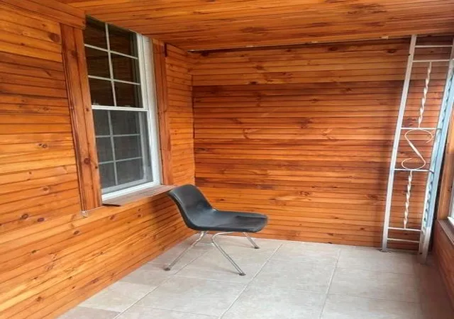 Photo 4 of Single family home for sale at 505 Virginia St, Saint Joseph, MO 64504 | MLS# 2627954 | Listing updated on 2026-07-16