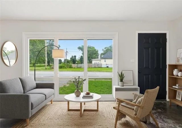 Photo 3 of Single family home for sale at 7900 Longview Rd, Kansas City, MO 64134 | MLS# 2627958 | Listing updated on 2026-08-28