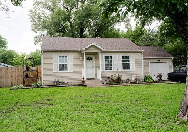 2nd image of 1207 S 32nd St, Parsons, KS 67357 | MLS# 2627971