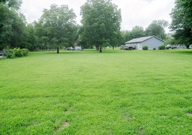 23rd image of 1207 S 32nd St, Parsons, KS 67357 | MLS# 2627971