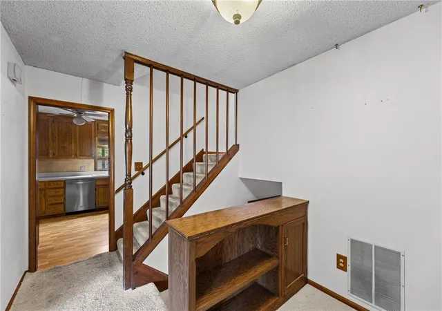 Homes for sale in Lawrence, KS | 3216 W 22Nd Ct, Lawrence, KS 66047 | MLS# 2627991