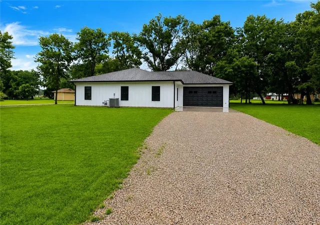 Photo 26 of Sale Pending at 605 Hackberry St, Bartlett, KS 67332 | MLS# 2627998 | Listing updated on 2026-08-13