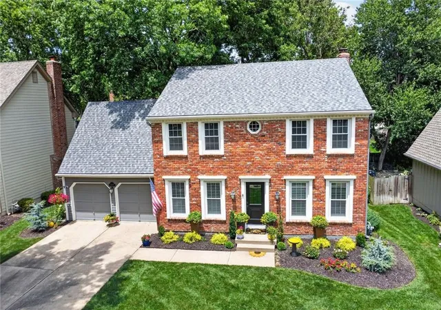Homes for sale in Lenexa, KS | 15508 W 89th St, Lenexa, KS 66219 | MLS# 2628001