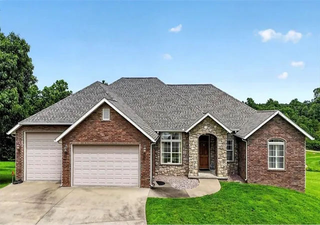 Photo 49 of Single family home for sale at 2511 Fairway Dr, Loma Linda, MO 64804 | MLS# 2628002 | Listing updated on 2026-08-31