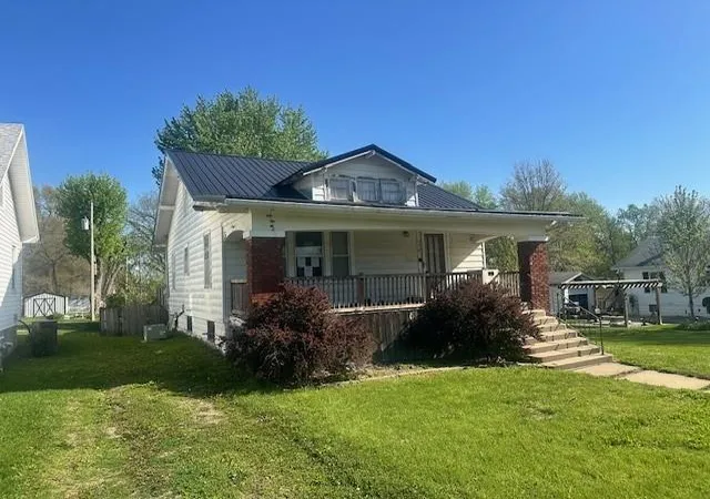 Homes for sale in Brookfield, MO | 924 Hansen Ave, Brookfield, MO 64628 | MLS# 2628015