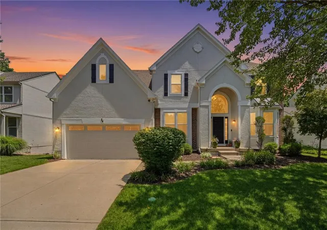 2nd image of 12459 Rosehill St, Overland Park, KS 66213 | MLS# 2628034
