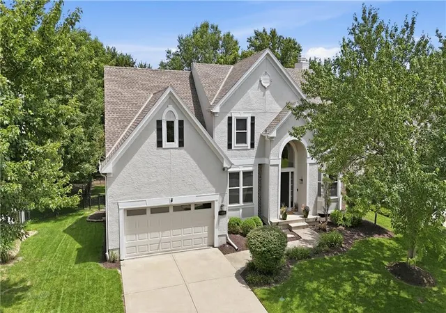 3rd image of 12459 Rosehill St, Overland Park, KS 66213 | MLS# 2628034