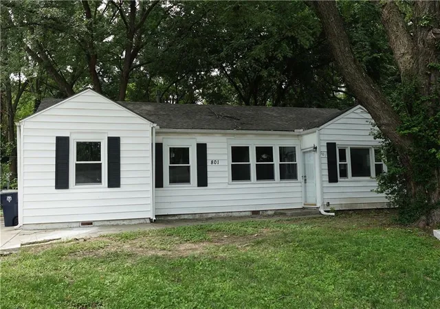 Photo 24 of Single family home for sale at 801 Ne 46th Street, Kansas City, MO 64116 | MLS# 2628035 | Listing updated on 2026-08-13