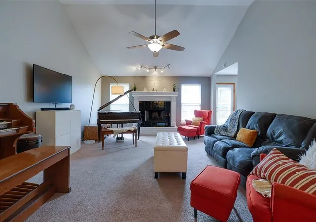 5th image of 3416 S Arrowhead Ct, Independence, MO 64057 | MLS# 2628044