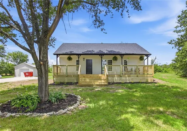Homes for sale in Holden, MO | 36 Sw 1421st Rd, Holden, MO 64040 | MLS# 2628052