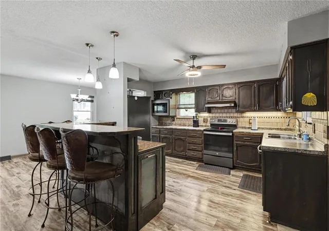 5th image of 14780 Red Rock Dr, Platte City, MO 64079 | MLS# 2628065