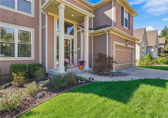 Photo 4 of Single family home for sale at 19645 W 110th Street, Olathe, KS 66061 | MLS# 2628066 | Listing updated on 2026-10-03