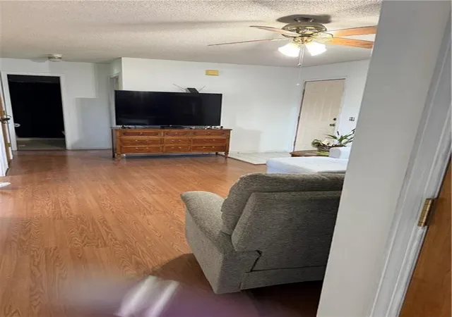 4th image of 905 Paradise Ln, Smithville, MO 64089 | MLS# 2628067