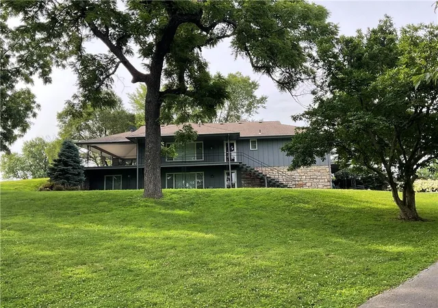 1st image of 1712 N 70th St, Kansas City, KS 66102 | MLS# 2628106