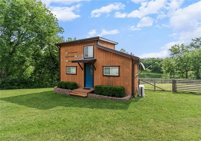 Homes for sale in Lathrop, MO | 5891 Se Mohawk Dr, Lathrop, MO 64465 | MLS# 2628113