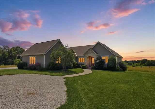 1st image of 21618 S State Route 291 Hwy, Harrisonville, MO 64701 | MLS# 2628114