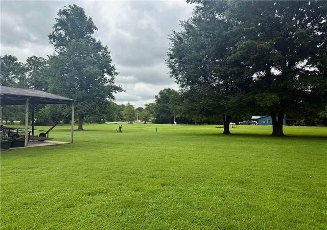 Homes for sale in Pittsburg, KS | 1717 W 4Th St, Pittsburg, KS 66762 | MLS# 2628146