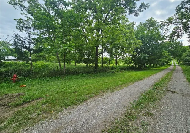 Homes for sale in Hamilton, MO | 617 E Arthur St, Hamilton, MO 64644 | MLS# 2628166