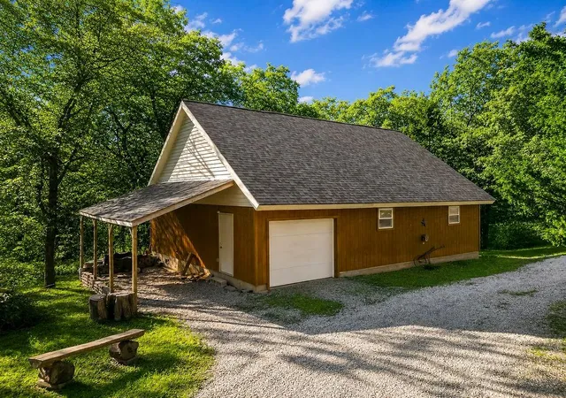 5th image of 14850 Oak Valley Dr, Gardner, KS 66030 | MLS# 2628175