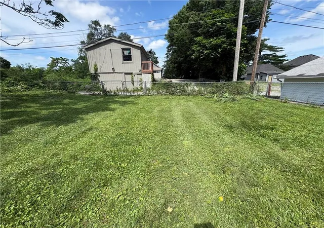 8th image of 2934 Jarboe St, Kansas City, MO 64108 | MLS# 2628180