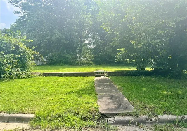 Homes for sale in Fort Scott, KS | 415 S Andrick St, Fort Scott, KS 66701 | MLS# 2628186