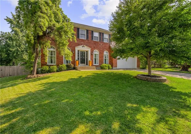 Photo 1 of Sale Pending at 1109 W 120th Terrace, Kansas City, MO 64145 | MLS# 2628192 | Listing updated on 2026-09-01