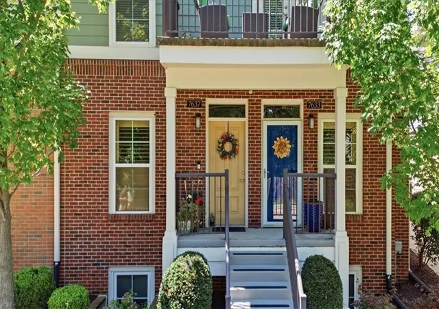 1st image of 7637 W 78th St, Overland Park, KS 66204 | MLS# 2628203