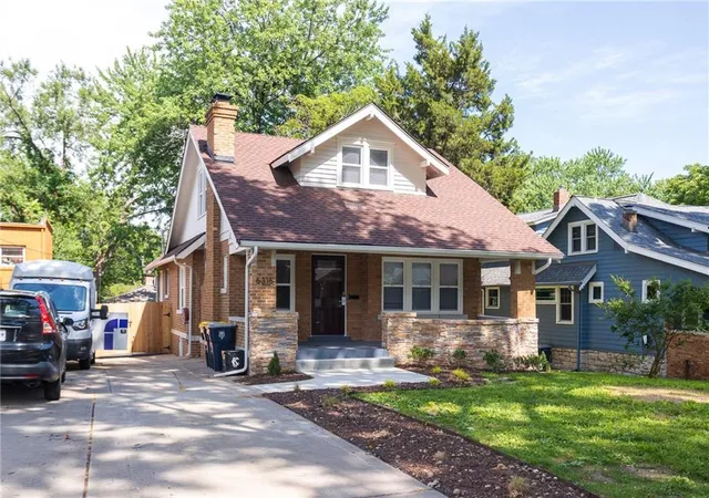 1st image of 6315 Mcgee St, Kansas City, MO 64113 | MLS# 2628207