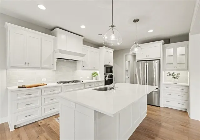 5th image of 8193 Valley Rd, Lenexa, KS 66220 | MLS# 2628209