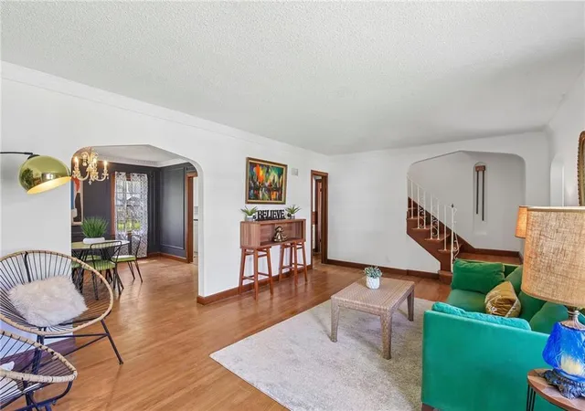 Homes for sale in Kansas City, MO | 415 E 75Th St, Kansas City, MO 64131 | MLS# 2628228