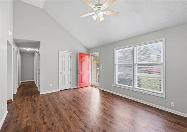 Photo 5 of Sale Pending at 7218 N Pennsylvania Ave, Kansas City, MO 64118 | MLS# 2628229 | Listing updated on 2026-09-02
