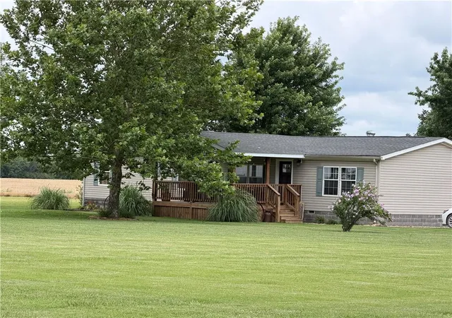 2nd image of 2399 Poplar Rd, Fort Scott, KS 66701 | MLS# 2628254