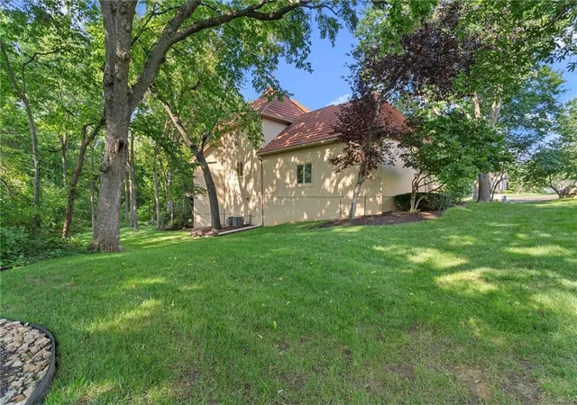 45th image of 11410 W 139th Ter, Overland Park, KS 66221 | MLS# 2628262
