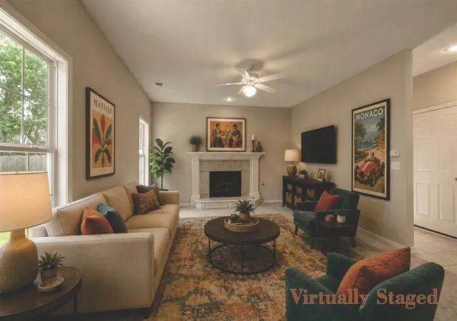 3rd image of 520 E Parma Way St, Gardner, KS 66030 | MLS# 2628269