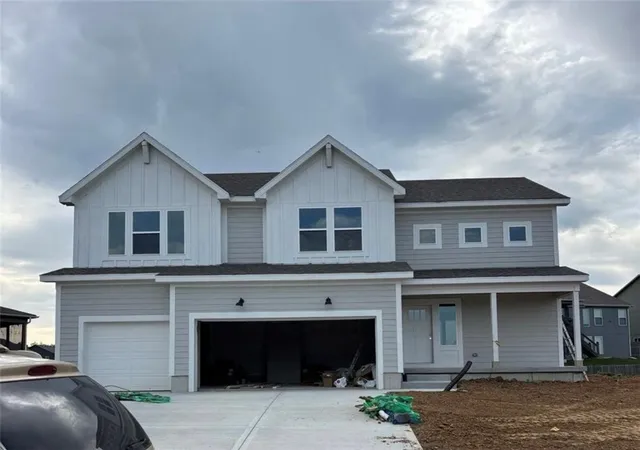 Photo 1 of Single family home for sale at 16657 Lawson St, Olathe, KS 66062 | MLS# 2628288 | Listing updated on 2026-10-05