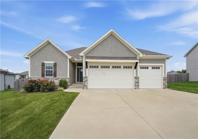 Single family home for sale at 1811 Winchester Dr, Pleasant Hill, MO 64080 | MLS# 2628292