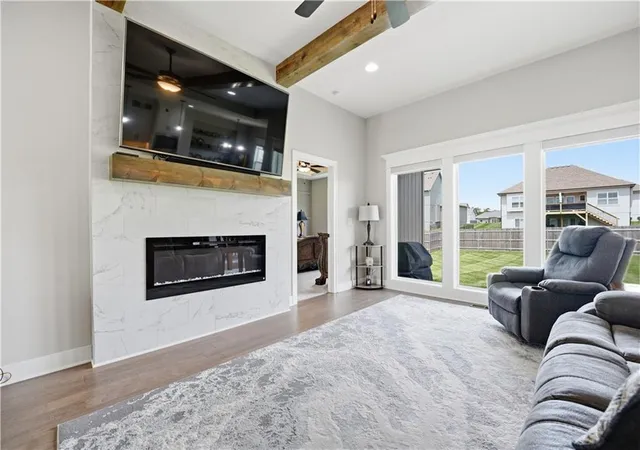 Photo 3 of Single family home for sale at 1811 Winchester Dr, Pleasant Hill, MO 64080 | MLS# 2628292 | Listing updated on 2026-10-08